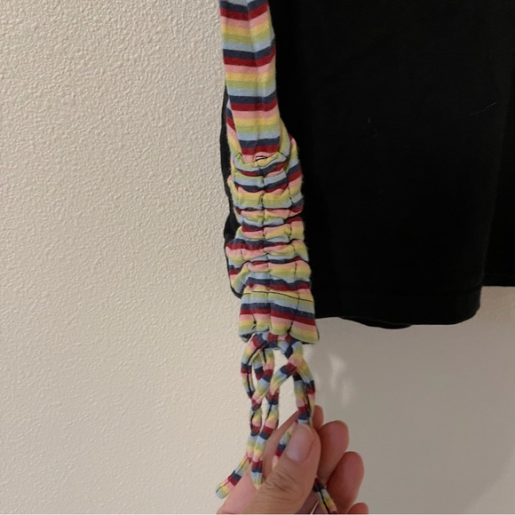 Mr. Happy Embroidered Black Ruched Rainbow Side Short Sleeve Tee Scoop Neck-M - Picture 6 of 9